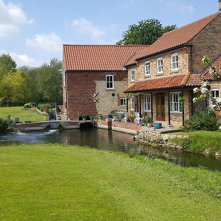 Watermill Farm Cottages Metheringham Exterior photo